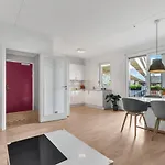 Seaside With Sea View - 2 Sunny Balconies - 6 Pax * Oslo