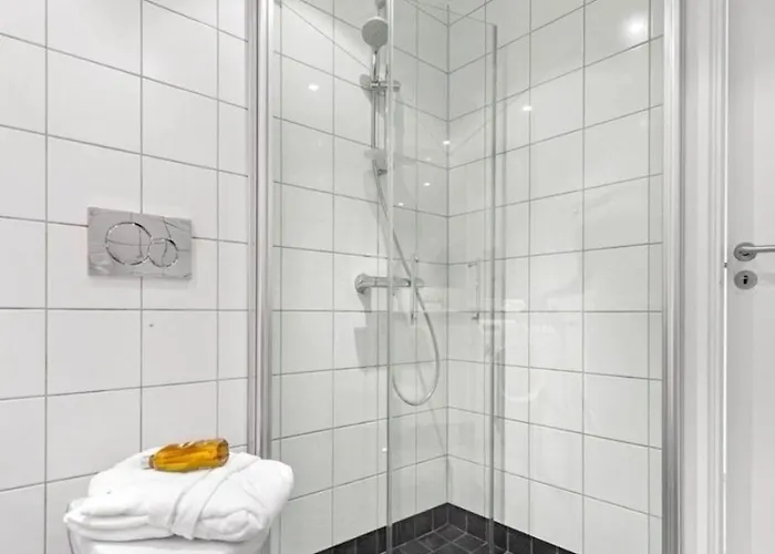 Seaside With Sea View - 2 Sunny Balconies - 6 Pax *