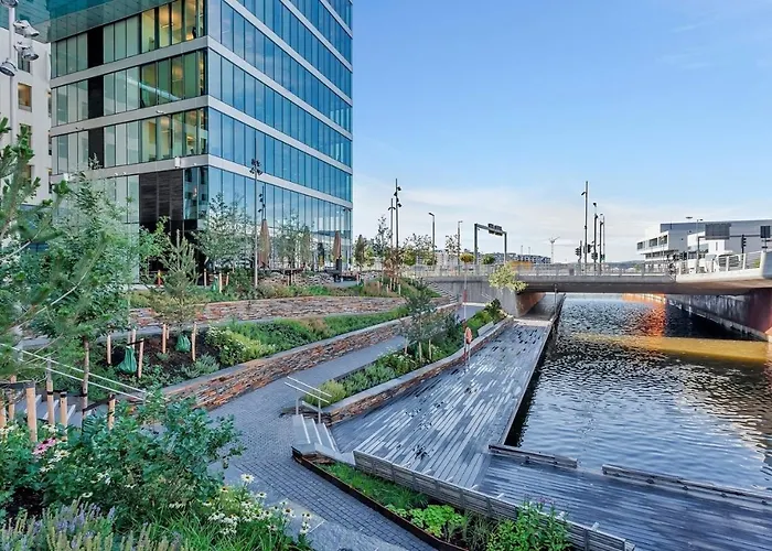 Lägenhet Seaside With Sea View - 2 Sunny Balconies - 6 Pax *