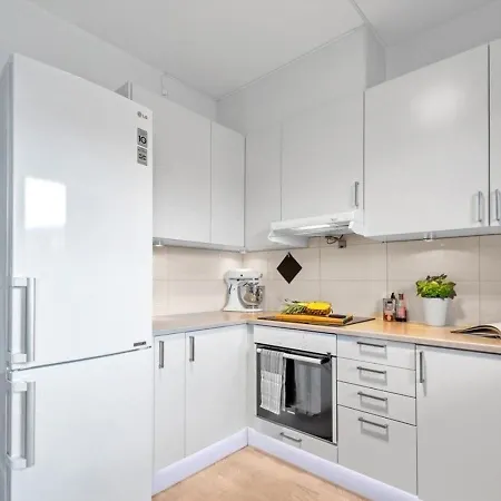 Seaside With Sea View - 2 Sunny Balconies - 6 Pax * Oslo