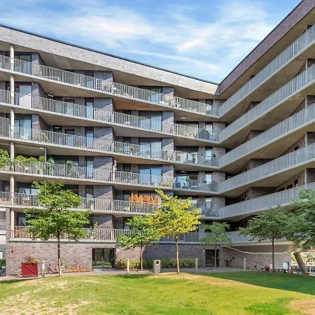 Seaside With Sea View - 2 Sunny Balconies - 6 Pax Apartment
