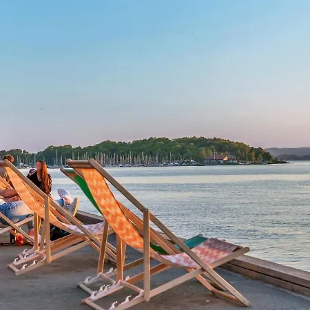 Seaside With Sea View - 2 Sunny Balconies - 6 Pax *